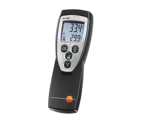 Calibration of electronic or mechanical thermometers