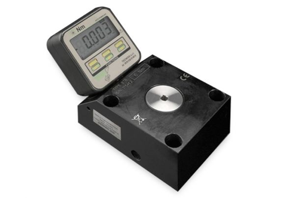 Torque testers for torque wrench controls and joint simulators